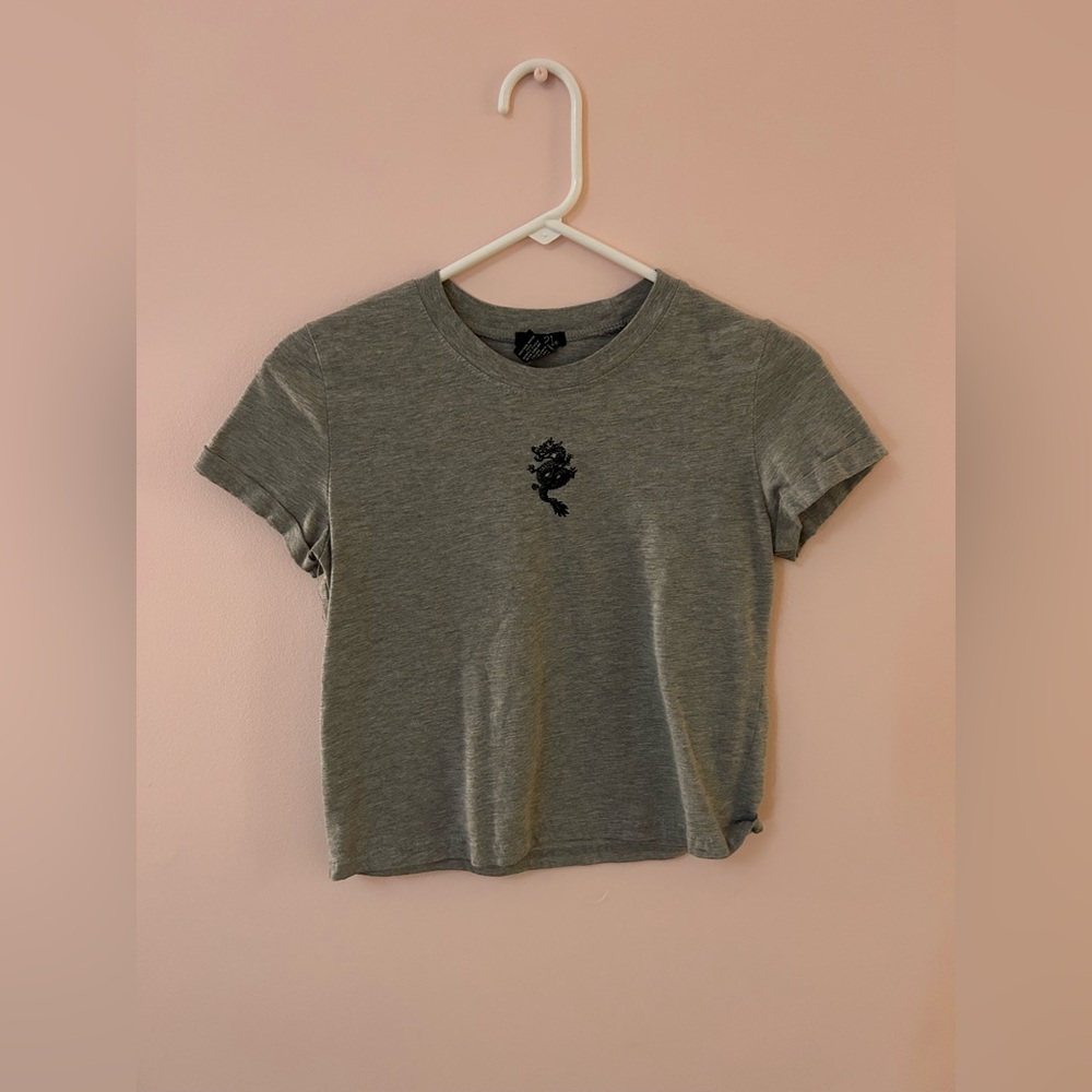cropped tee